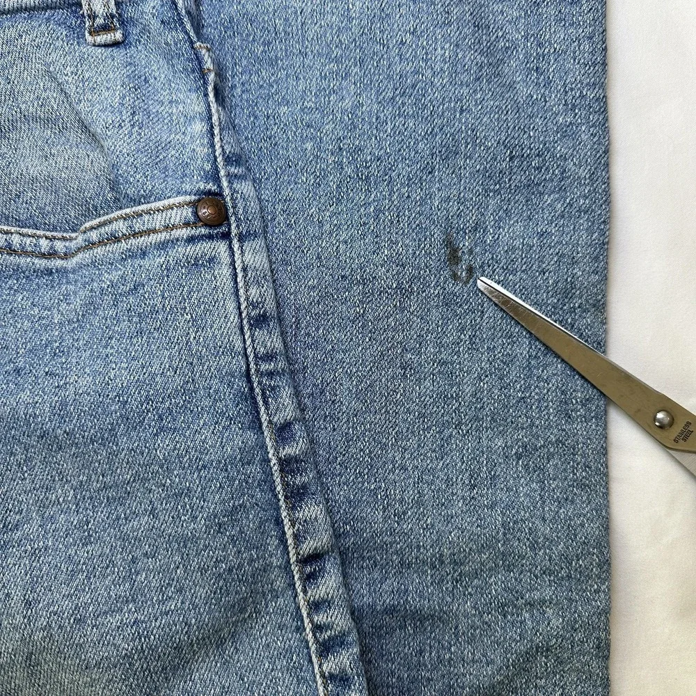 Vintage Levis Jeans Mens 34x34 Flex Y2K 90s Original Riveted Denim‎